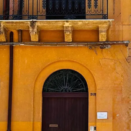 Pindemonte Pomelia Gasthuis Palermo