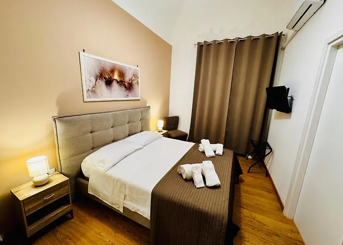 ゲストハウス Pindemonte Pomelia パレルモ