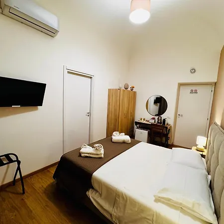 Pindemonte Pomelia Penzion Palermo